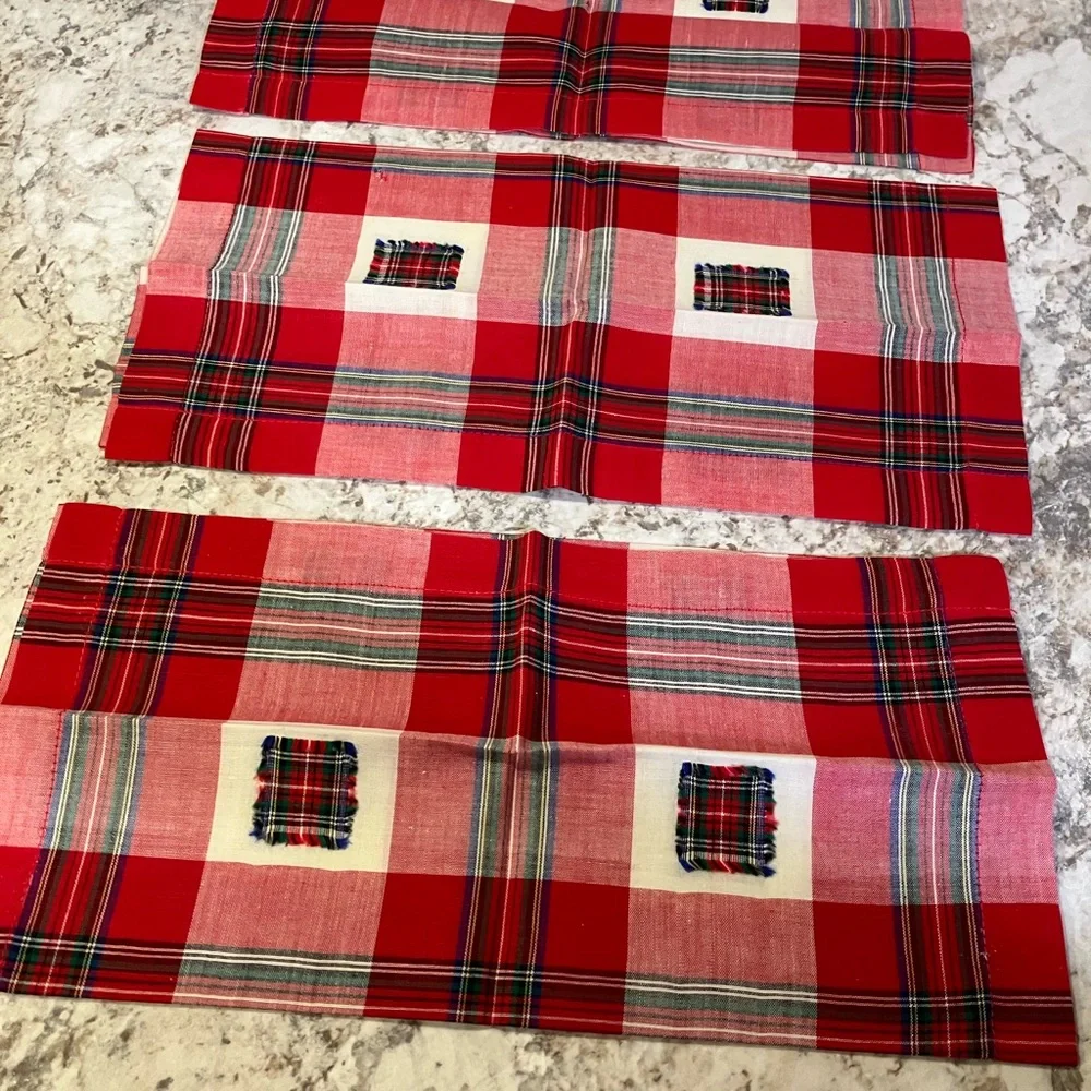 SCOTTISH TARTAN PLAID NAPKINS SET OF 3  RED WHITE GREEN BLUE SQUARE PATCH 12x12